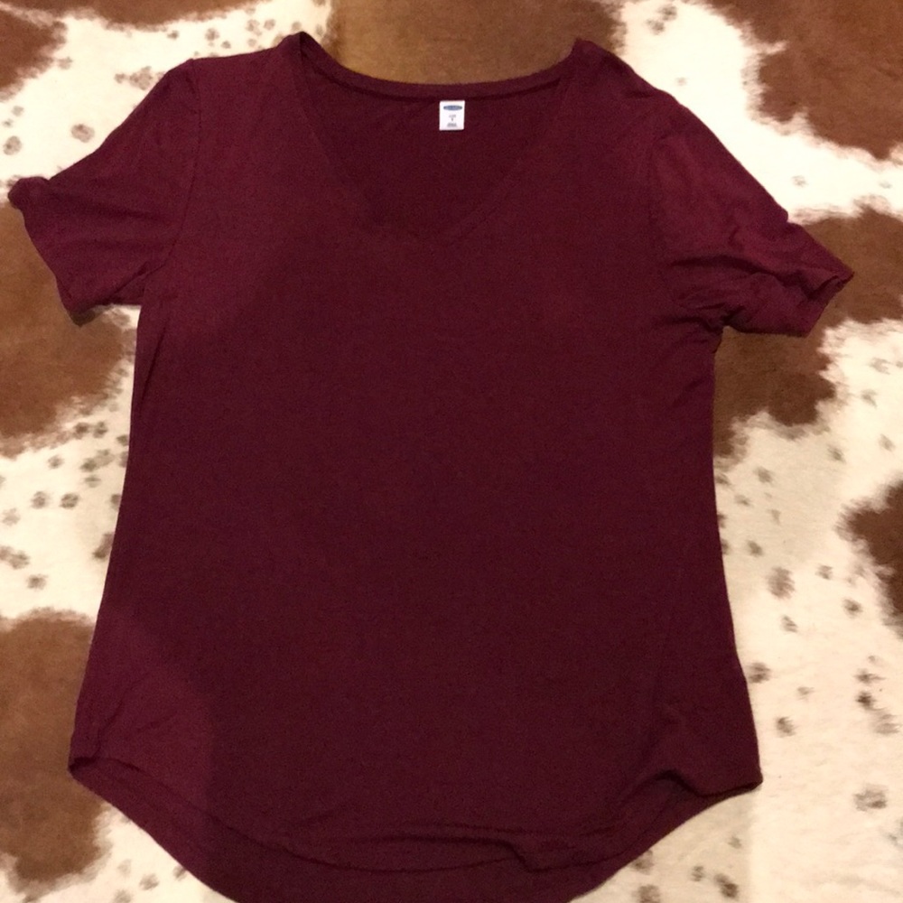 Maroon tee